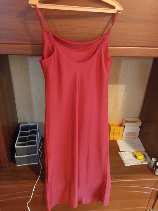 Платье женское праздничное