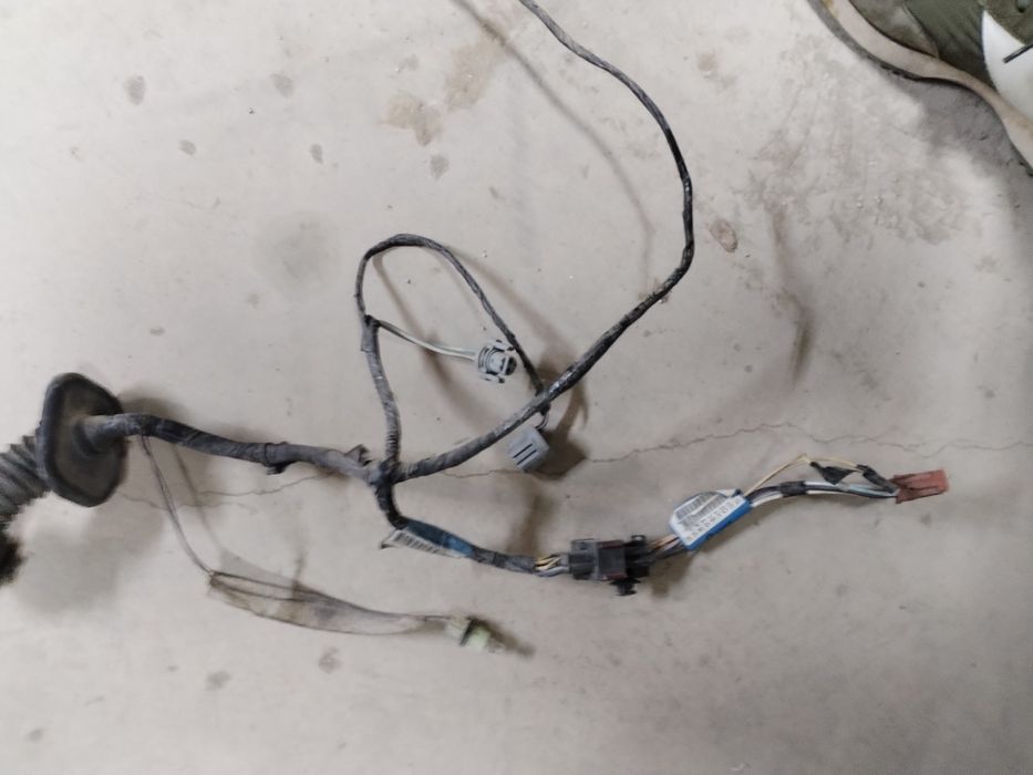 Рено лагуна 2 лява предна задна врата Кабели Ел стъкло задно