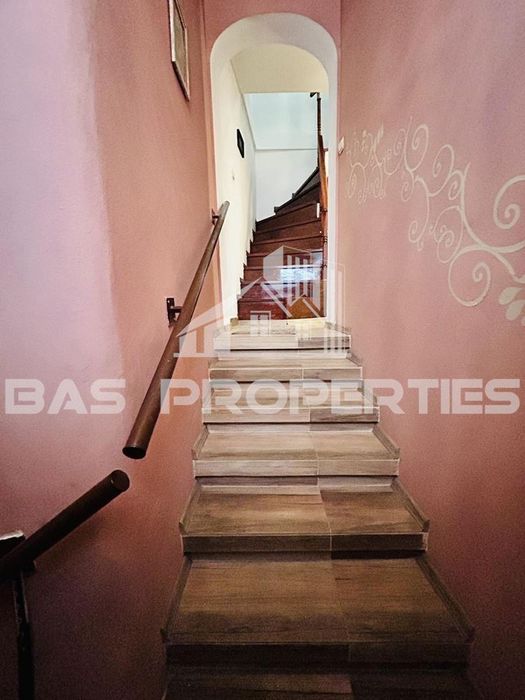 Продава се Етаж от къща в София, Орландовци - 144 кв.м за 1389 €/кв.м - Снимка #7