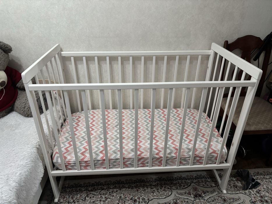 Кроватка детская
