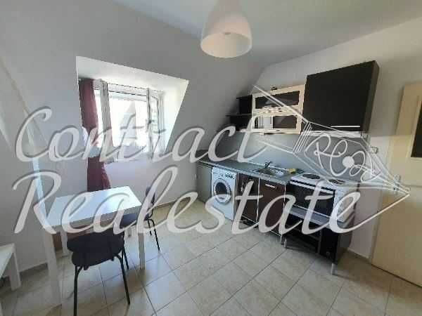 Страхотен Едностаен Спортна зала !