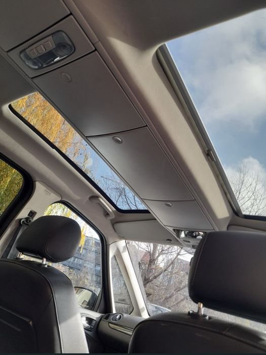 Ford Galaxy Titanium X 2.0 TDCI 163 к.с. – 7места 2011г. 2499евро!
