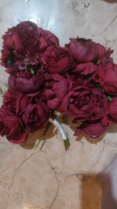 Цветы искусственные 100тг.