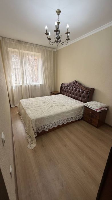 Срочно якасарайский район 4 комнаятная моно под офис