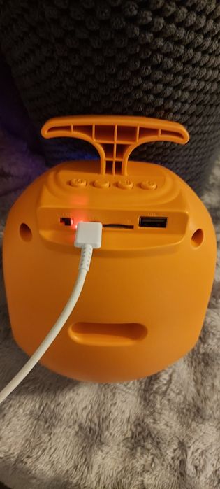 Boxa portabila bluetooth