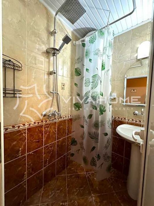 Продава се Двустаен апартамент в Варна, Възраждане 1 - 52 кв.м за 2114 €/кв.м - Снимка #10