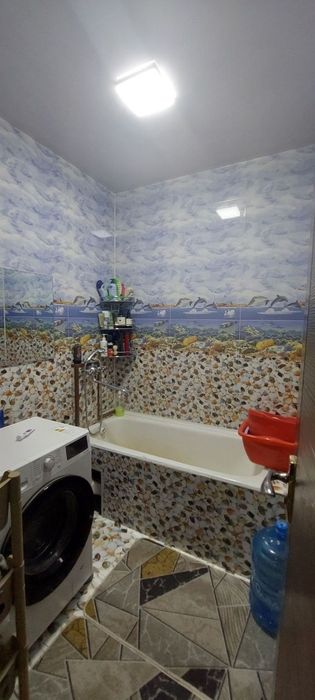 Продаю 3-х комнатную квартиру Янгихает Дустлик 2