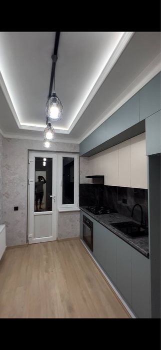 Srochna Bektemurda Musaffo maskani 2 xonali uy  sotitladi