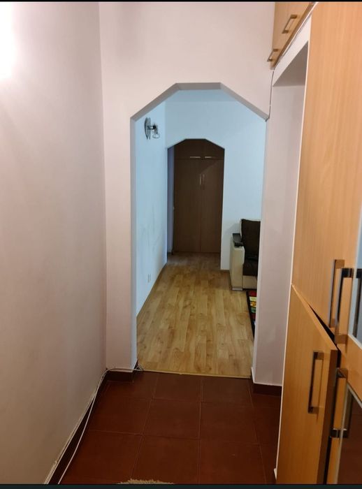 Apartament 3 camere de închiriat - locație
excelentă în zona Nordic!