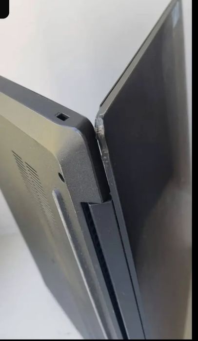 Игровой ноутбук Lenovo