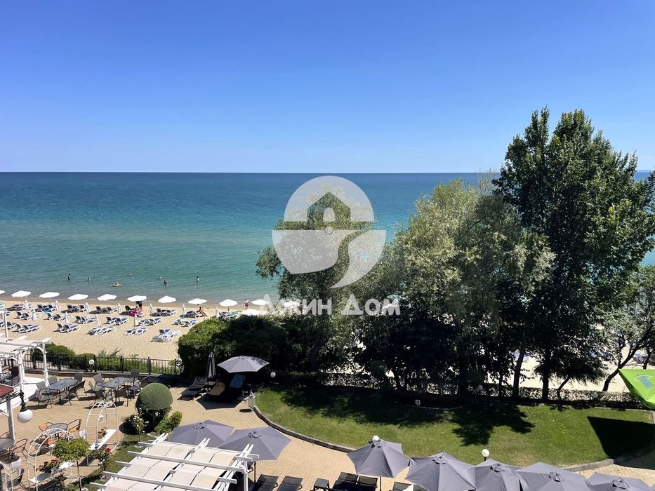 Продава се Двустаен апартамент в Свети Влас - 80 кв.м за 542 €/кв.м - Снимка #11