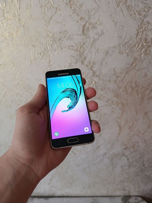 Продам samsung a3