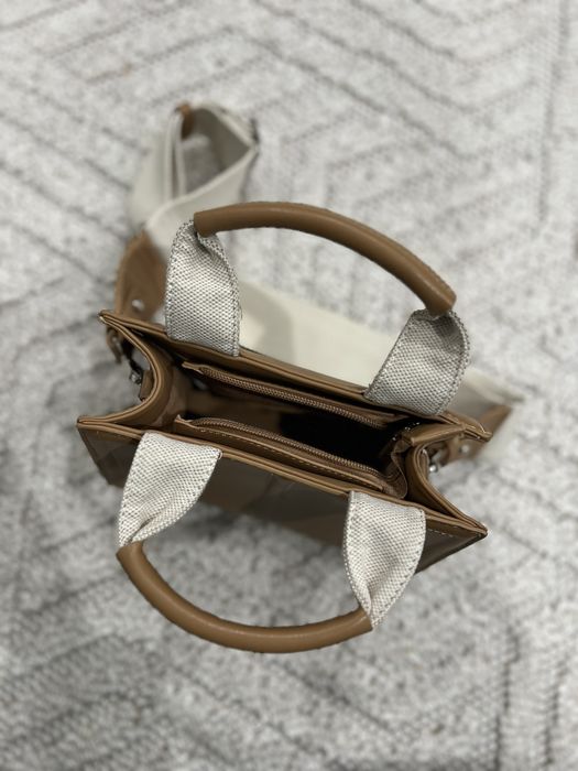 Дамски чанти - различни.