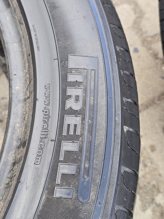 235 55 18 Pirelli