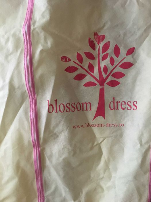 Superba rochie  de mireasa sau ocazie,  Blossom-dress