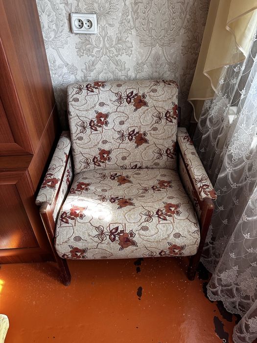 Отдам диван бесплатно