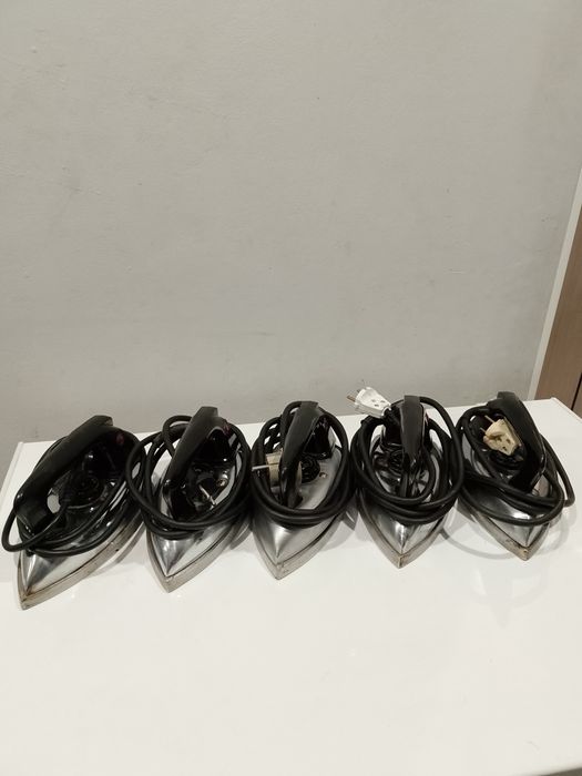 Продам утюги ссср