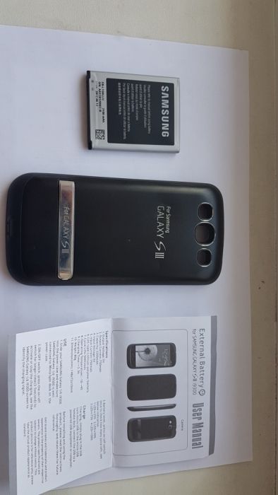 Продам чехол зарядку.