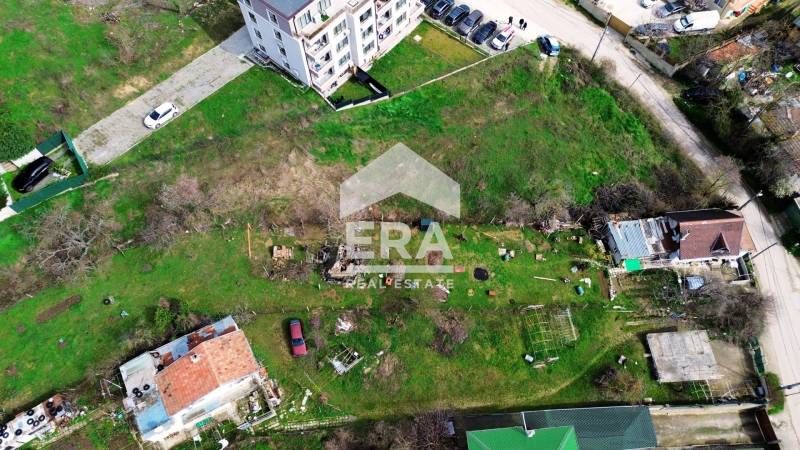 Тристаен ексклузивен апартамент за продажба, в новострояща се сграда н