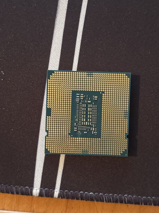 Продам процессор i5-10400F
