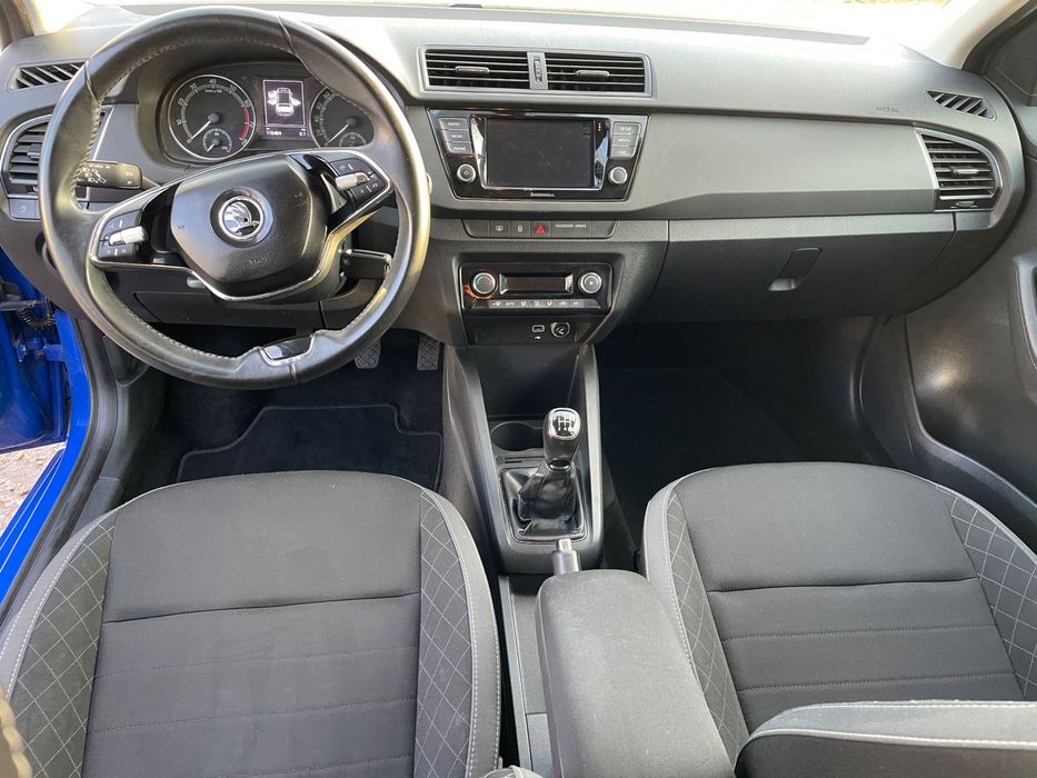 Skoda Fabia 1.0 MPI, 11.2021 г., перфектно техническо състояние