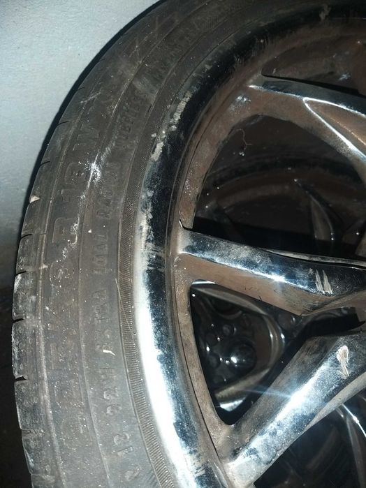 4гуми с джанти алуминиеви