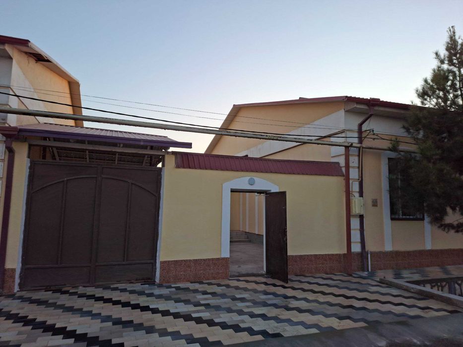 Шаҳар марказига яқин 6 сотихлик замонавий котеж сотилади!