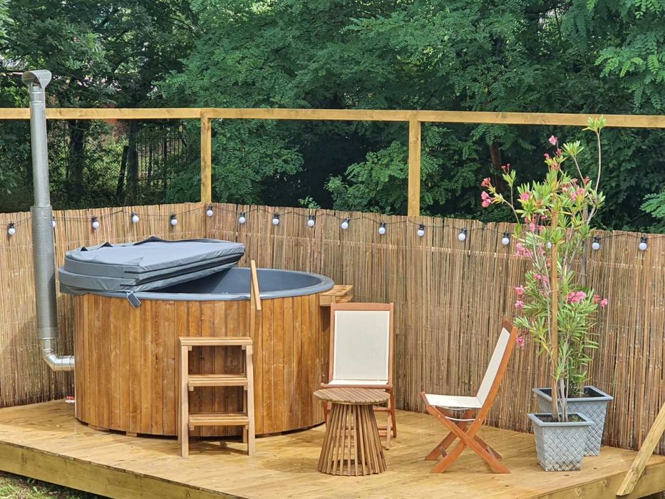Ciubăr din fibră de sticlă 4-6 persoane | Sobă inox | Producător VRG