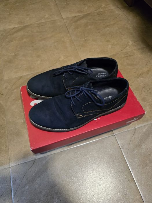 Детски обувки различни модели и  размери