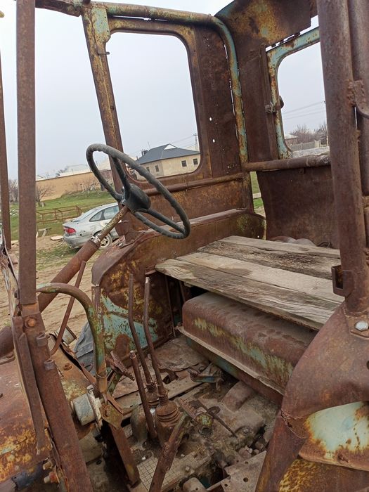 Трактор Т28 Трактор