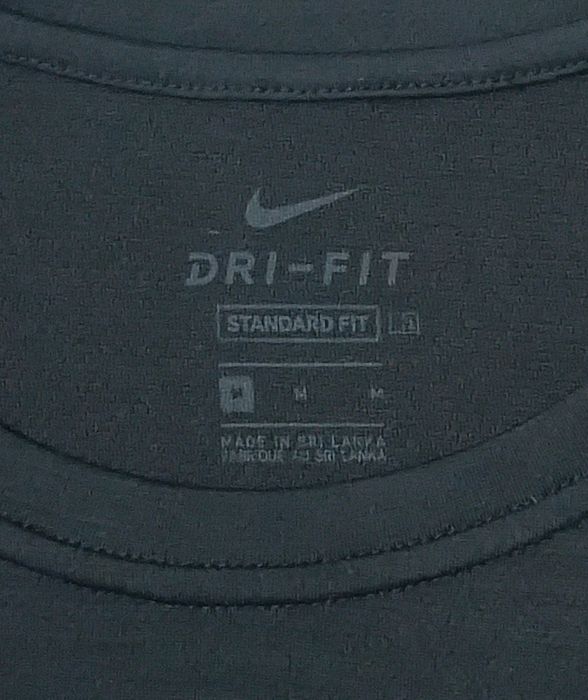 Nike DRI-FIT Tee оригинална тениска M Найк спортна фланелка фитнес