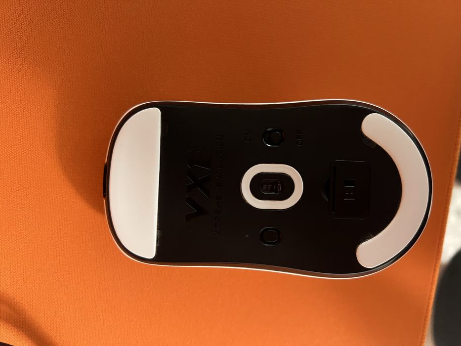 Mouse Gaming + Mousepad gaming ATK VXE R1 PRO MAX, SKY xSoft XL +VGN 4K dongle