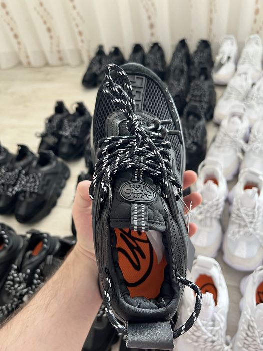 Versace Chain Reaction Noi Negru Alb