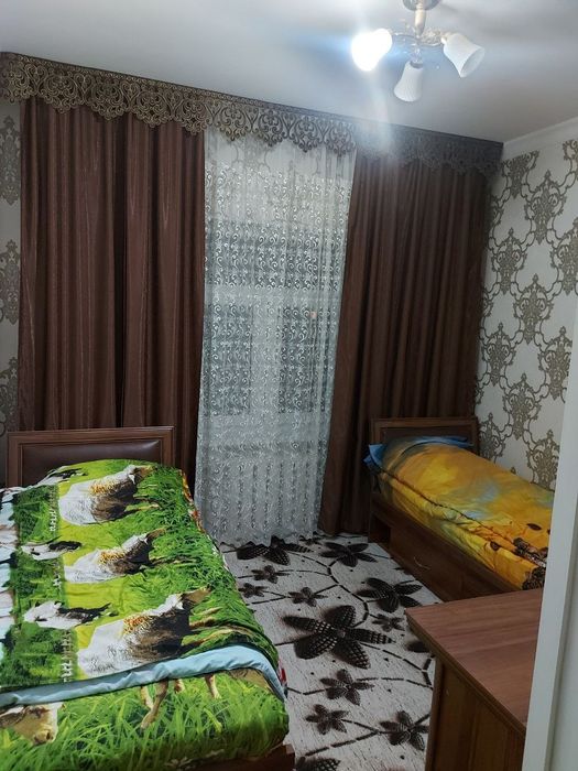 Сдам саою квартиру на юнус абаде 9.4 комн квартиру.