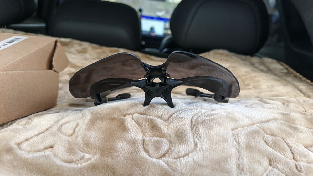 Bolalar va kattalar uchun achkiy bulutuz navushnik