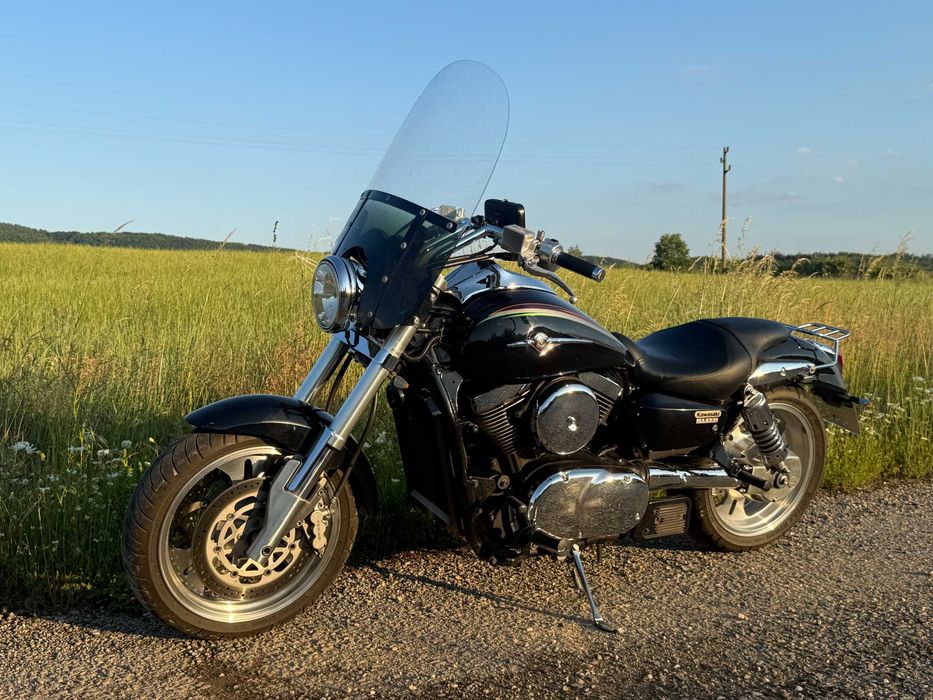 ЧОПЪР Kawasaki Meanstrike 1500 с генеранция Vance and Hines