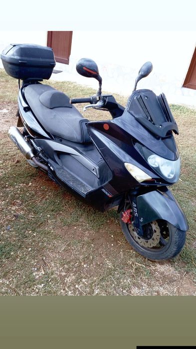 Kimco xciting R. 500, 2010 Negociabil.