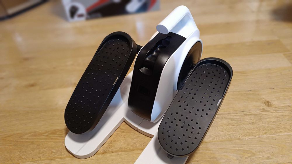 Тренажор за седящ фитнес Legxercize Ellipse