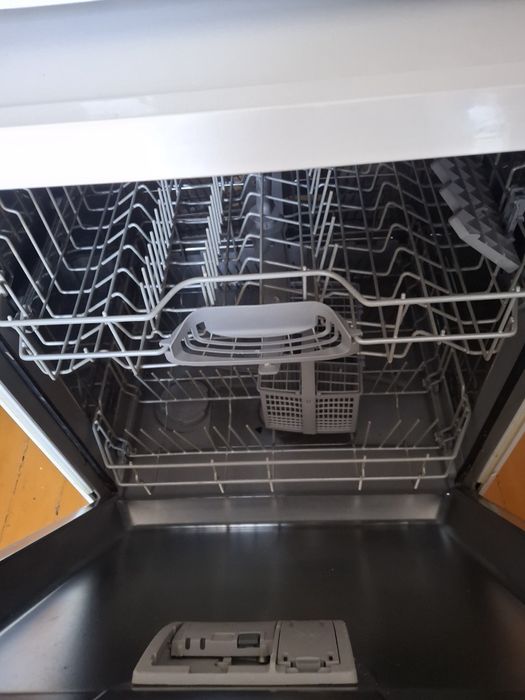 Продам посудомойку