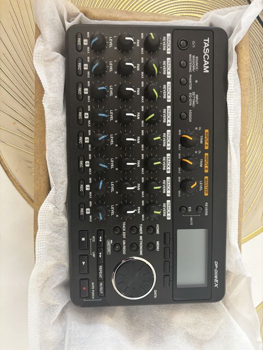 Vand Tascam DP-008 EX