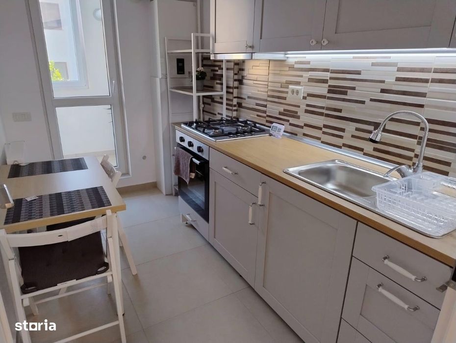 Berceni/Metrou-Garsoniera decomandata/bloc nou