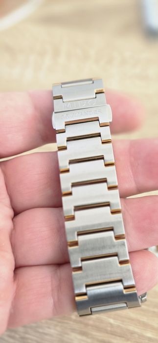 Mido COMNANDER  Big Date Automatic