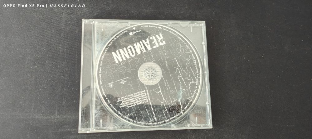 Se vând albume muzicale originale, din diferite genuri: pop, rock, dan