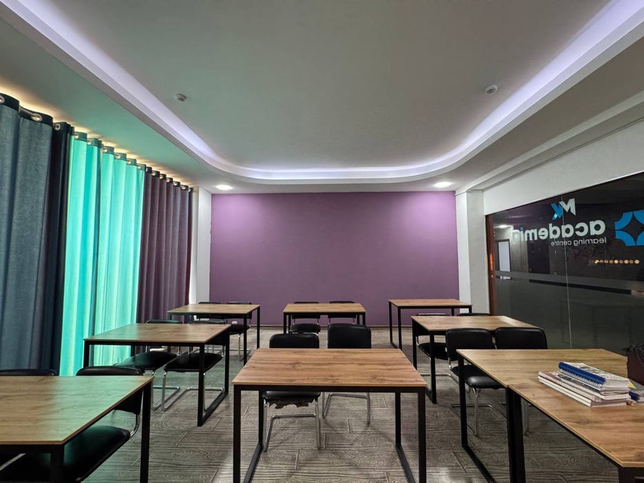 Аренда офис с Мебелью и кондиционером Метро 30 метр