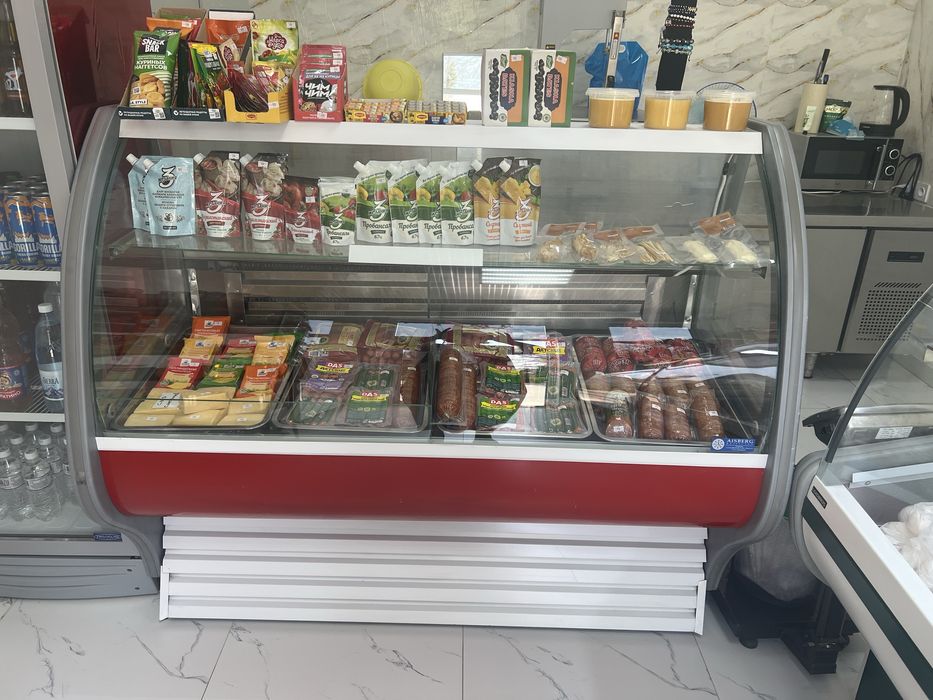 Продам ветринные холодильники