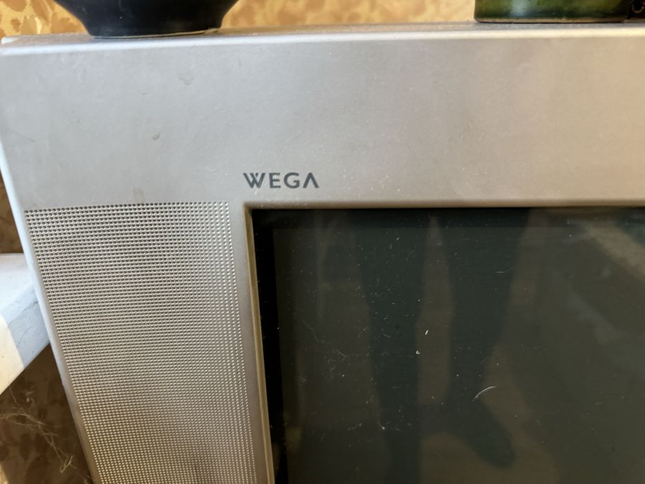 Телевизор Sony Wega рабочий