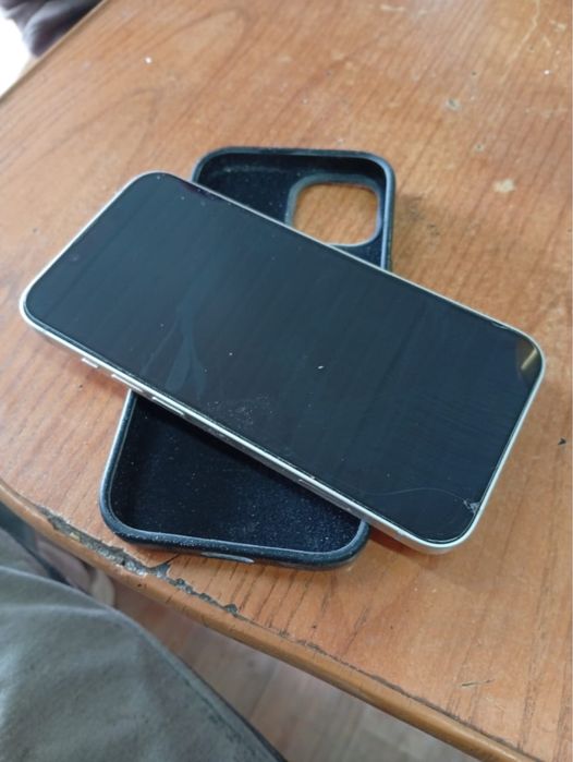 Продам айфон 14  в хорошем состоянии