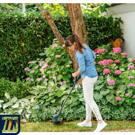 Триммер аккумуляторный BOSCH EasyGrassCut 18-230