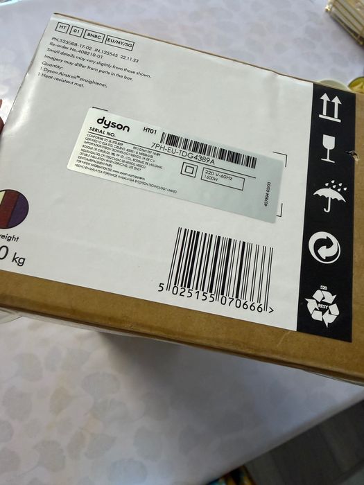 Dyson выпрямитель волос