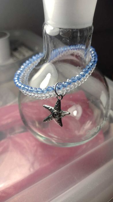 Ръчно изработени гривни и обеци